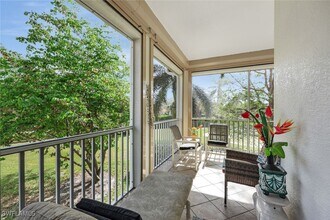 9140 Los Lagos Ct in Bonita Springs, FL - Foto de edificio - Building Photo