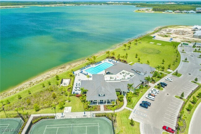 property at 13896 Blue Bay Cir