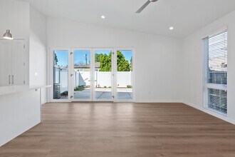 15912 Vose St in Van Nuys, CA - Building Photo - Building Photo