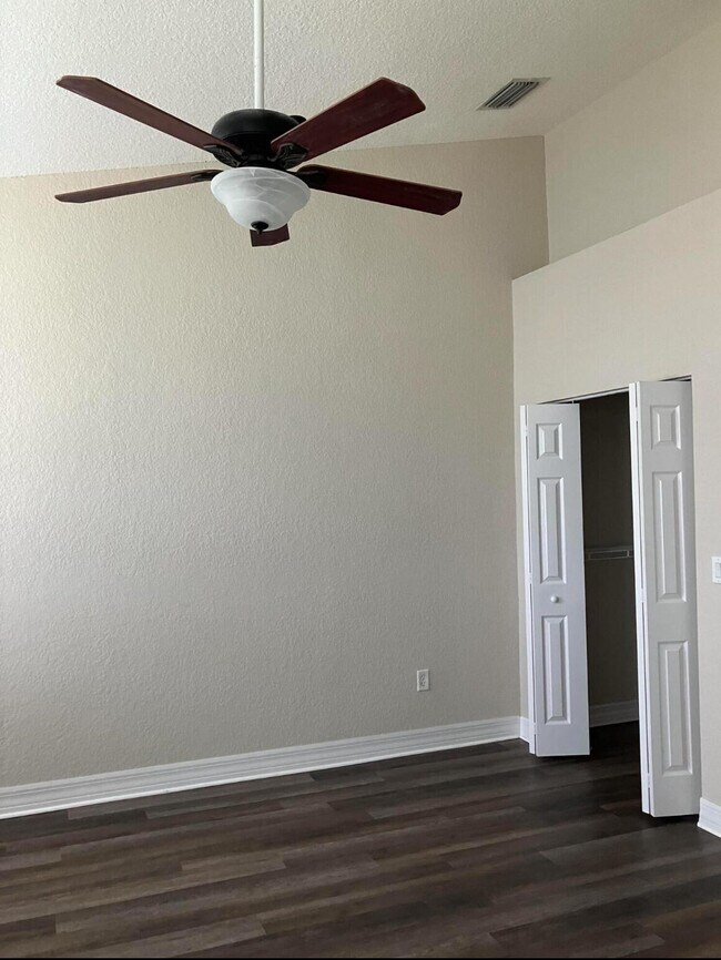 101 Ocean Cay Way in Hypoluxo, FL - Foto de edificio - Building Photo