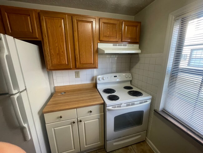 526 Wiltshire Blvd-Unit -Unit A in Dayton, OH - Building Photo - Building Photo