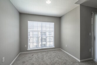 The Boulevard in Houston, TX - Building Photo - Interior Photo
