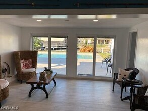 5312 Mayfair Ct in Cape Coral, FL - Building Photo - Building Photo