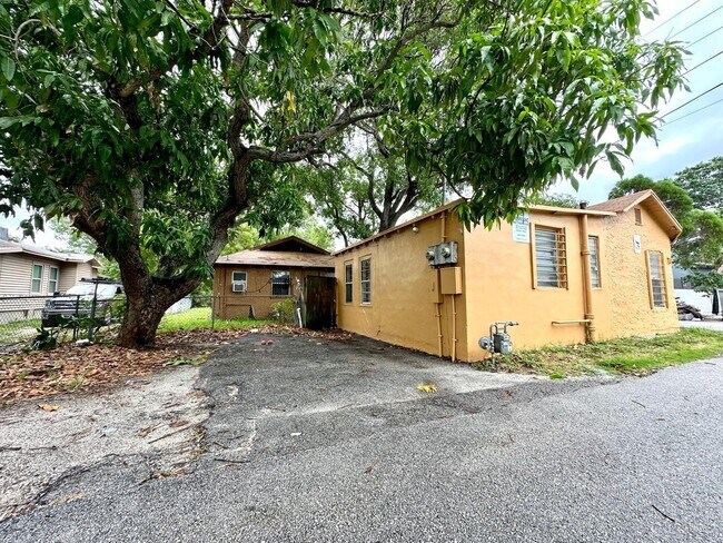 property at 610 33rd St