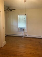 143 Pleasant St, Unit 1-J in Woburn, MA - Foto de edificio - Building Photo