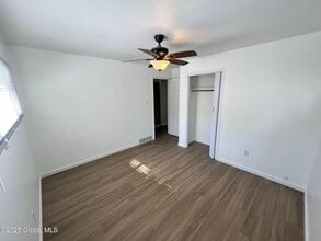 12 Carpenter Dr in Schenectady, NY - Building Photo - Building Photo