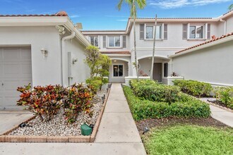 6107 Sandy Bank Terrace in Riviera Beach, FL - Building Photo - Building Photo