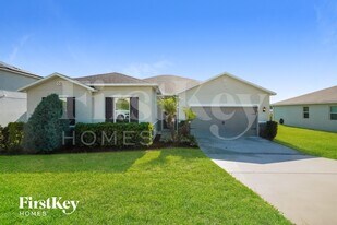 11400 Wishing Well Ln in Clermont, FL - Building Photo