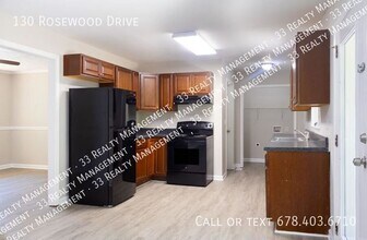 130 Rosewood Dr in Dallas, GA - Building Photo - Building Photo