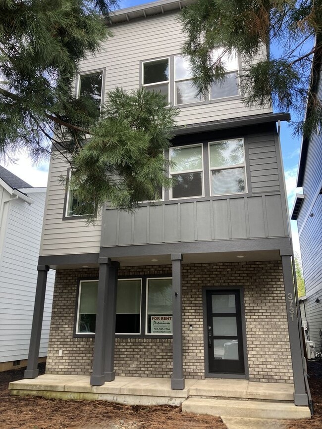 property at 3731 Village Center Dr SE