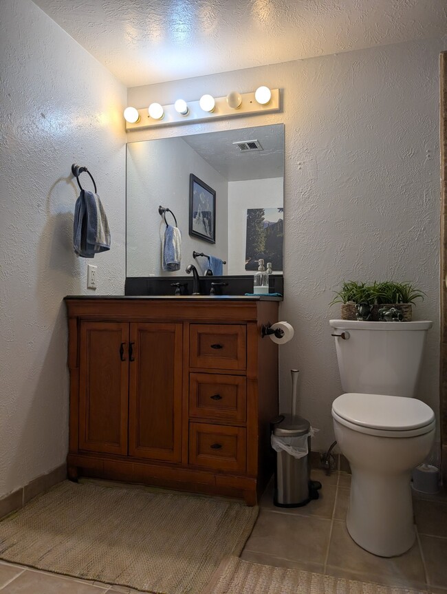 3402 N Patterson Blvd in Flagstaff, AZ - Building Photo - Building Photo