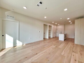 2209 S 1st St in Austin, TX - Building Photo - Building Photo