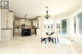 7 Elderwood Dr in Richmond Hill, ON - Building Photo - Building Photo