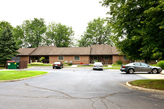 Cypress Commons in Middletown, OH - Building Photo - Building Photo