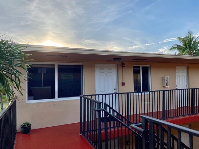 property at 1733 Mayo St
