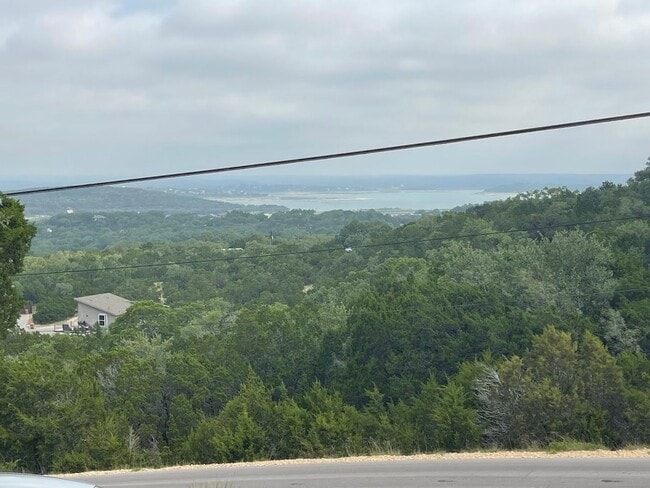 261 Hidden Dr in Canyon Lake, TX - Building Photo - Building Photo