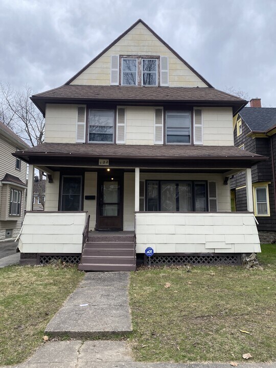 122 Hobart St in Rochester, NY - Building Photo