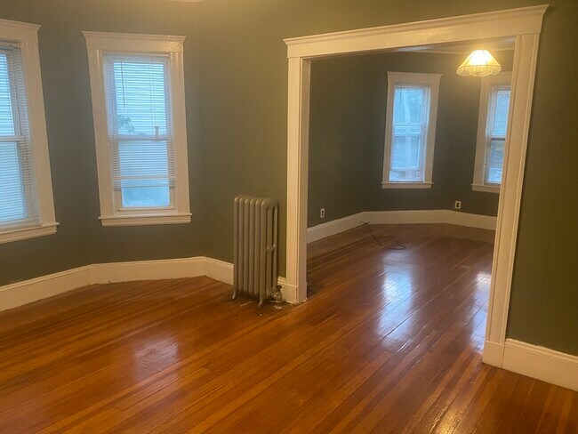 242 Hyde Park Ave in Boston, MA - Building Photo - Building Photo