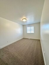 3367 1010 W in Nibley, UT - Building Photo - Building Photo