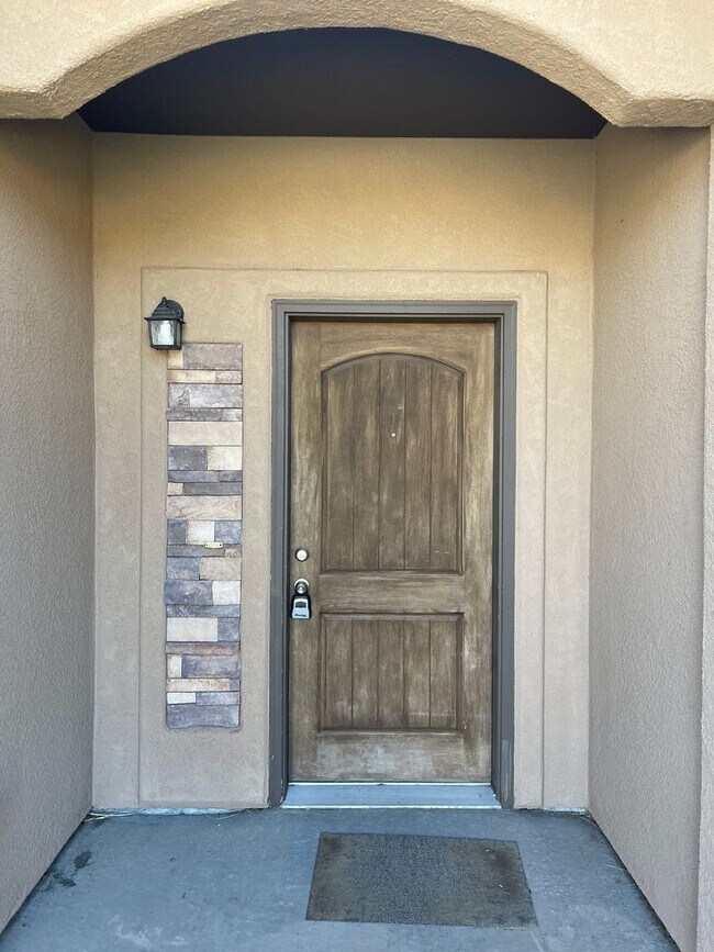 3156 Cross Canyon Ln in Grand Junction, CO - Foto de edificio - Building Photo