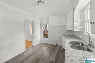 9805 Red Mill Rd in Birmingham, AL - Building Photo - Building Photo