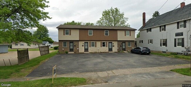 property at 1312 E 38th St