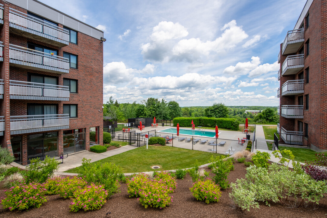 Stratton Hill Park Apartments in Worcester, MA - Foto de edificio