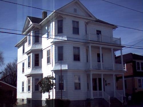 192 Sterling Ave in Providence, RI - Foto de edificio