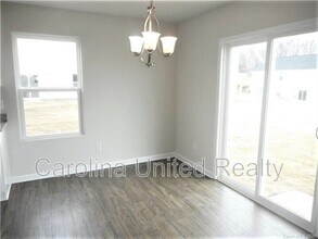 2219 Latimer Ln in Charlotte, NC - Building Photo - Building Photo
