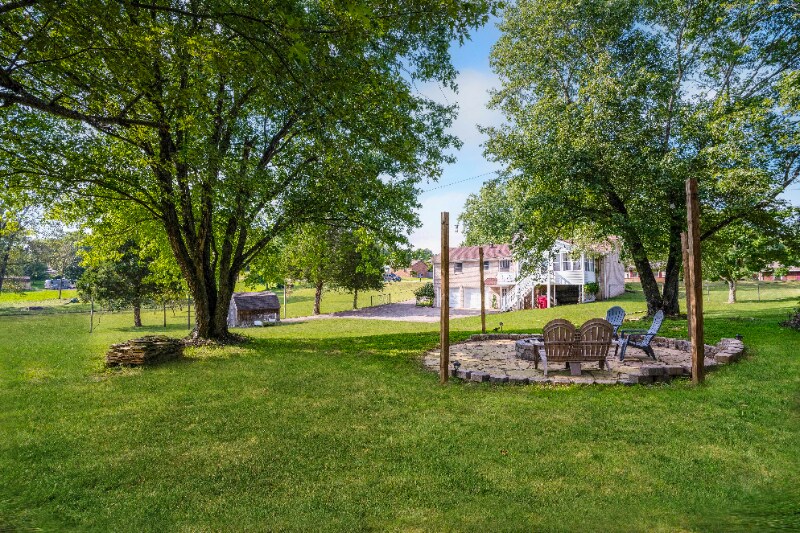 634 Pollard Rd in Clarksville, TN - Foto de edificio