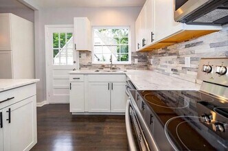 2032 Westminster Way NE in Atlanta, GA - Building Photo - Building Photo