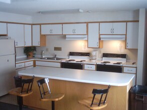1536 Northway Dr in St. Cloud, MN - Building Photo - Building Photo