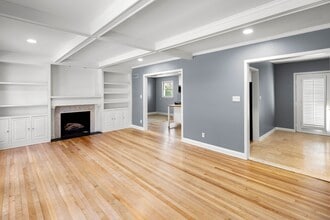 14 Buena Vista Rd in Biltmore Forest, NC - Building Photo - Building Photo