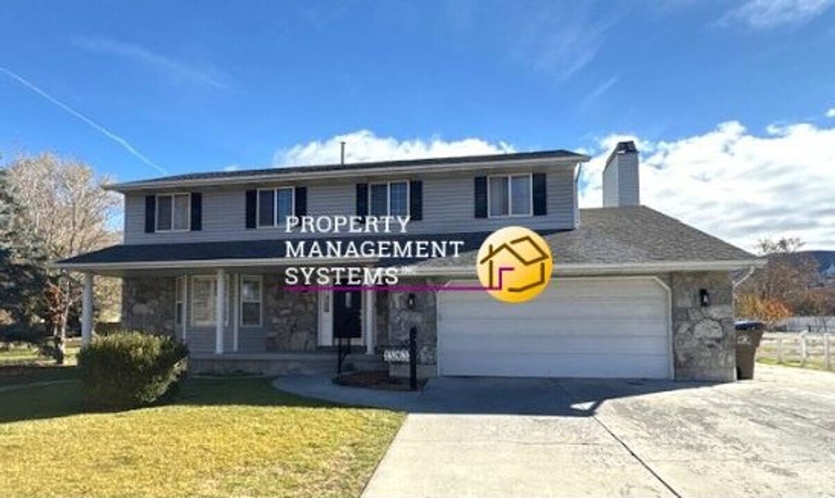 13263 S 1162 E in Draper, UT - Building Photo