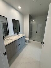 4315 S Congress Ave, Unit 217 in Austin, TX - Building Photo - Building Photo