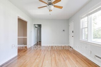 8505 Holly Hill Rd in Richmond, VA - Building Photo - Building Photo