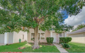 15850 E Park Ct in Houston, TX - Building Photo - Building Photo