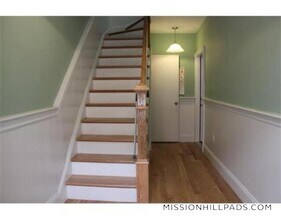 9 Chesterton St in Boston, MA - Building Photo - Building Photo