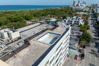 Harding Hall Condominium in Miami Beach, FL - Foto de edificio - Building Photo