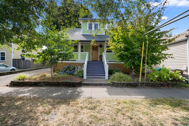 property at 4343 SE 37th Ave