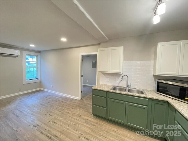 property at 2800 Carol Ave