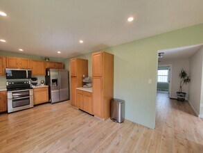 315 S Union St in Kennewick, WA - Building Photo - Building Photo