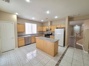 3081 Oceantide Ct in Las Vegas, NV - Building Photo - Building Photo
