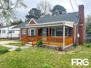 1614 Edgerton St in Goldsboro, NC - Building Photo - Building Photo