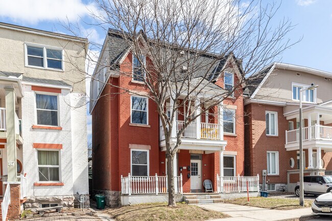 89-91 Lower Charlotte St in Ottawa, ON - Building Photo - Primary Photo