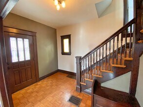 2445 W 37th Ave in Denver, CO - Building Photo - Building Photo