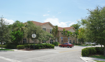 10100 NW 35th St Apartments