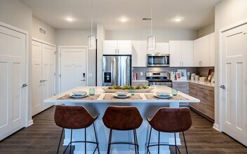 Skye 750 in King of Prussia, PA - Building Photo - Building Photo