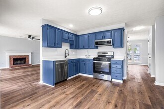 125 Cinnamon Fern Cir in Covington, GA - Building Photo - Building Photo