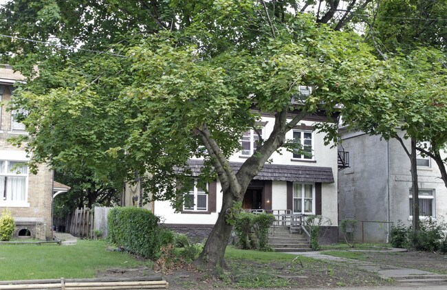 719 N Negley Ave in Pittsburgh, PA - Building Photo - Building Photo
